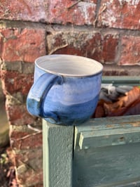 Image 2 of 280ml waves mug