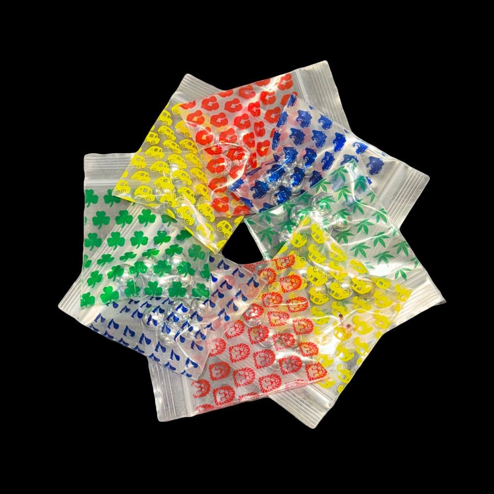 Image of MIXING BALLS