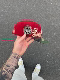 Image 4 of BURGUNDY MULTICAM HOUSTON ASTROS CUSTOM FITTED CAP
