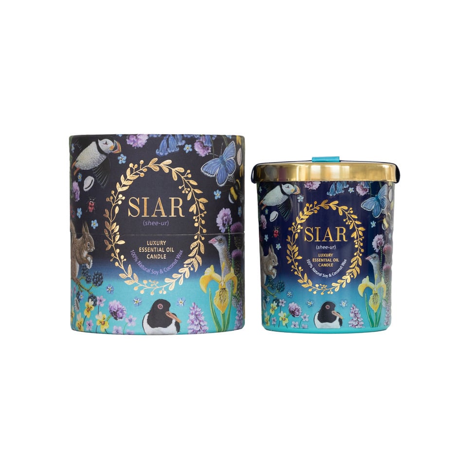 Image of SIAR luxury essential oil candle