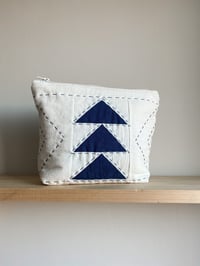 Image 1 of Zipper pouch Blue