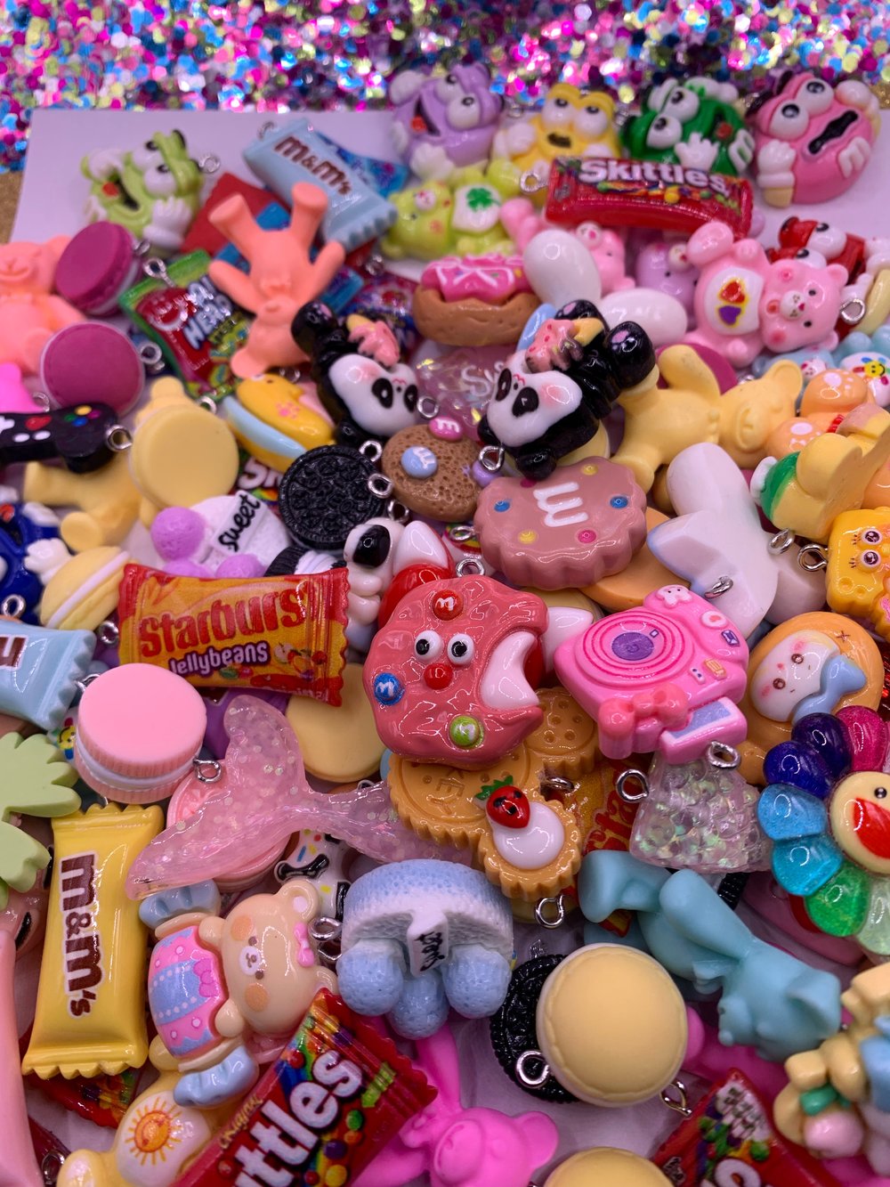 Image of Fun charms (50)