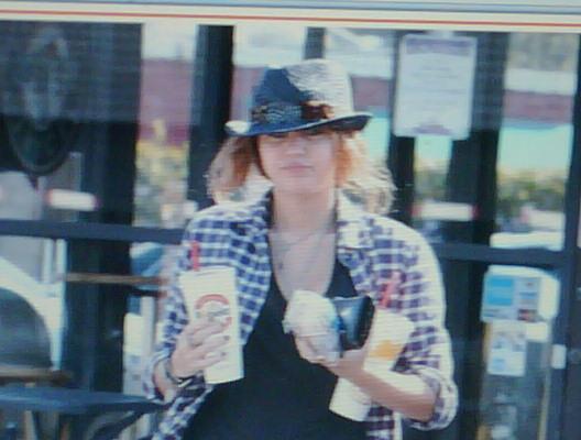 Image of Miley Cyrus -Straw Fedora