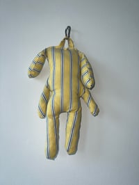 Image 2 of Hug Your Critters Keychain 5