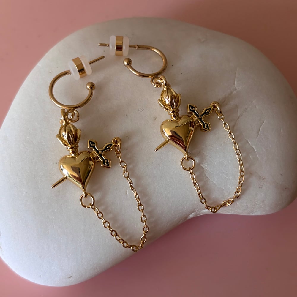 Image of Heart, Sword and Chain Half Hoops