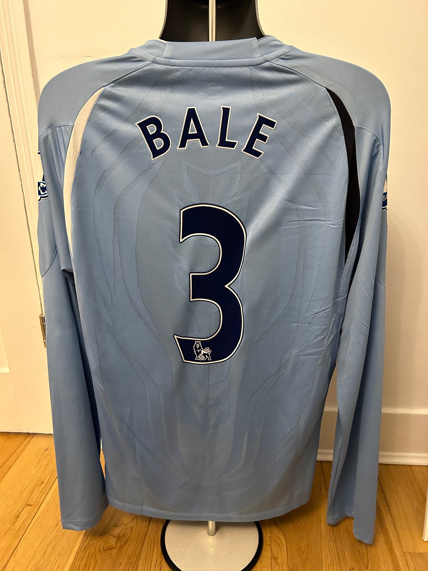 Image of Tottenham Hotspur “BALE 3” 2010/11 Match Issue LS Away Shirt + PL patches (XXL)