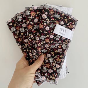 Unpaper Towels Black & Yellow Ditsy Floral X 4 Pack