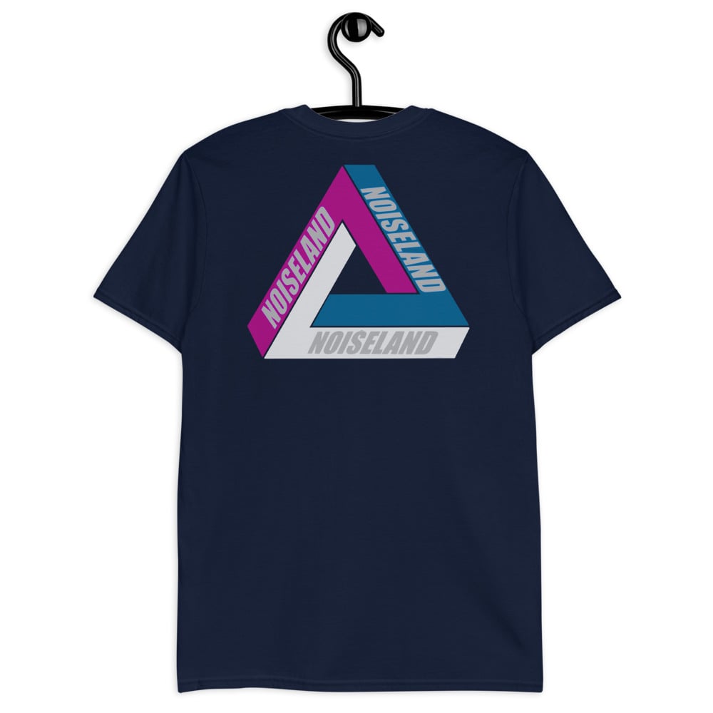 Noiseland triangle t shirt purple 