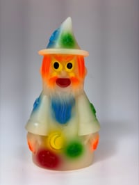 Image 1 of GLOW IN THE DARK WIZARD (SUPER RAINBOW)