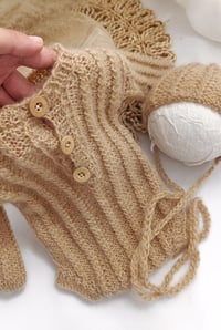 Image 3 of Knitted newborn set for photoshoot | brown tones