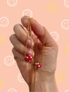 GLASS STRAWBERRY BEAD NECKLACE 