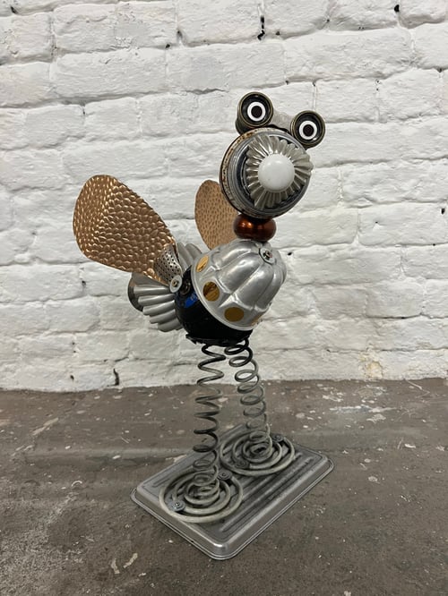 Image of Nudger the bird