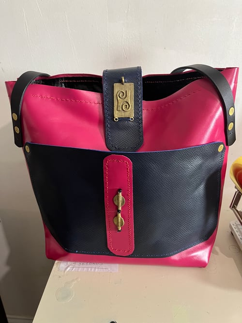 Image of Pink bag