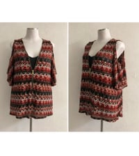 Image 2 of New 2X Robert Louis Top #217*8