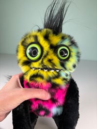 Image 2 of Medium Weighted Weird Monster