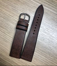 Image 2 of Distressed tobacco calfskin classic watch strap