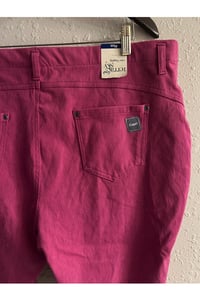 Image 7 of New 20W-22W Terra & Sky Fitted Capri Jegging #811*15