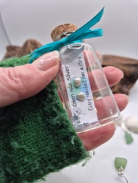 Image 5 of Green Seaglass and Shell Set