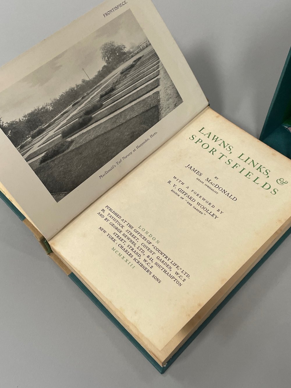 Lawns links and Sportsfields by James max Donald, Gardeners book
