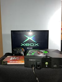 Image 3 of Xbox bundle w/ controller & 2 games