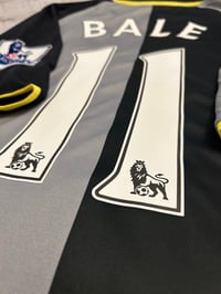 Image 10 of Tottenham Hotspur “BALE 11” 2012/13 Third Shirt + PL patches, XL