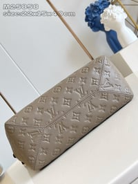 Image 14 of LV Empreinte Tote