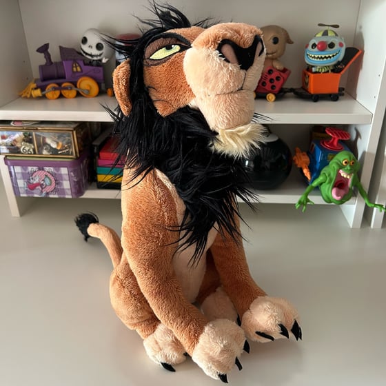 Image of PELUCHE DISNEY SCAR LE ROI LION