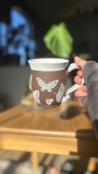 Image 3 of Butterfly mug 11