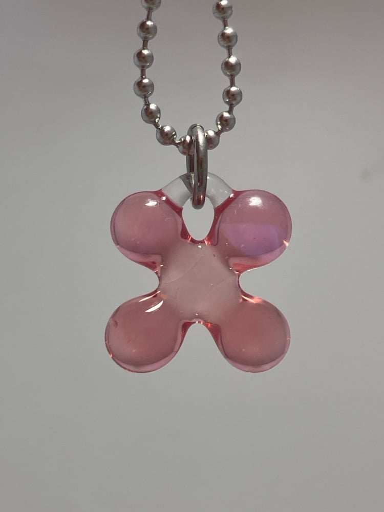 Image of opaline pink clover