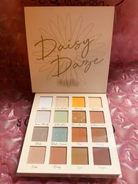 Image 2 of BEBELLA COSMETICS - DAISY DAZE EYESHADOW PALETTE