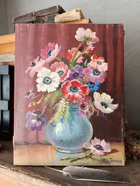 Image 5 of Bouquet d'anémones dans un vase