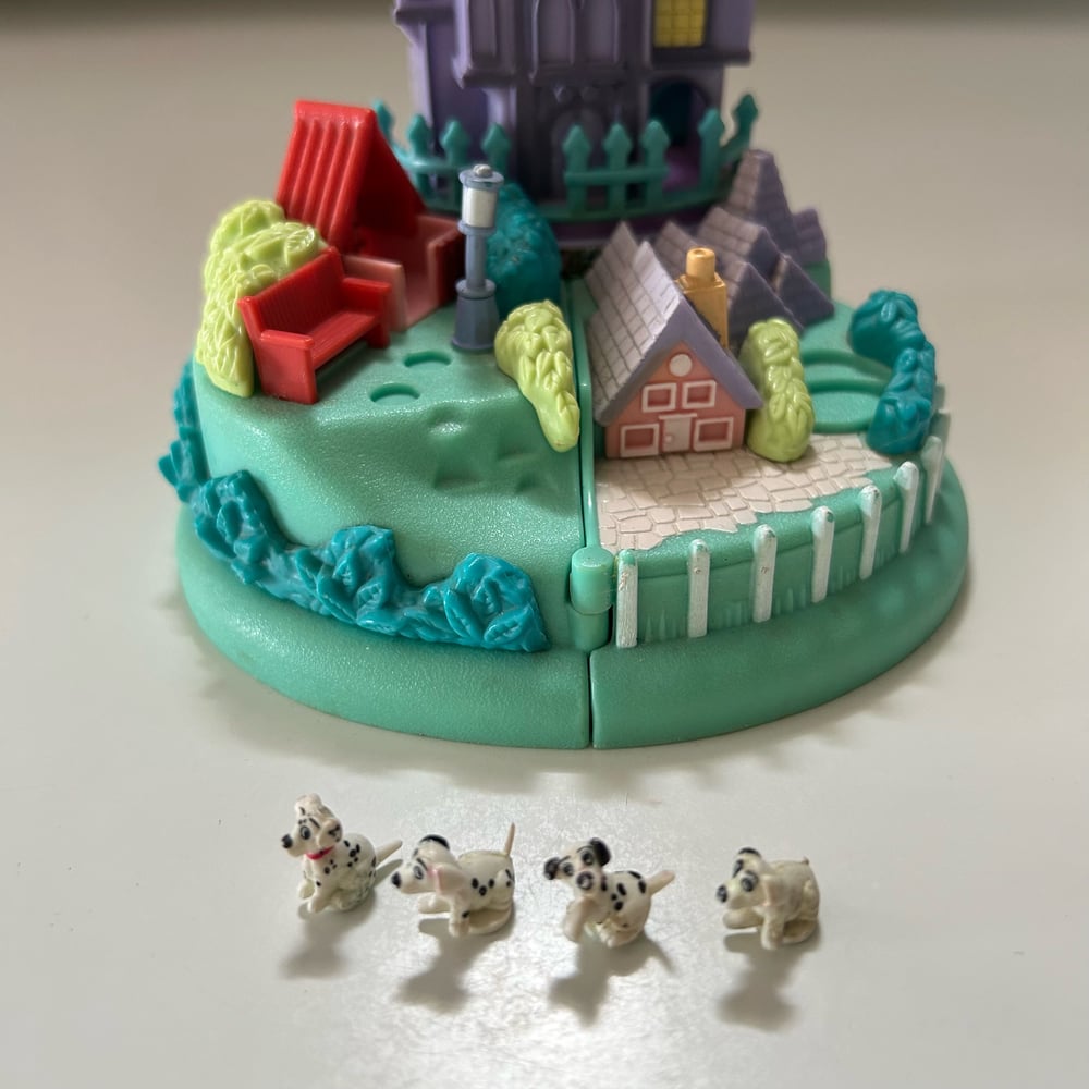 Image of POLLY POCKET DISNEY " 101 DALMATIENS"