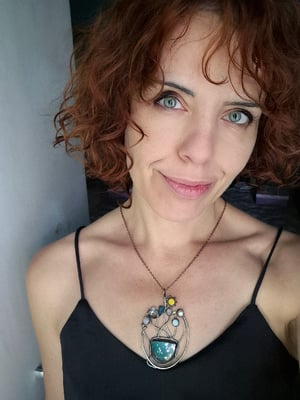 Flower's necklace 