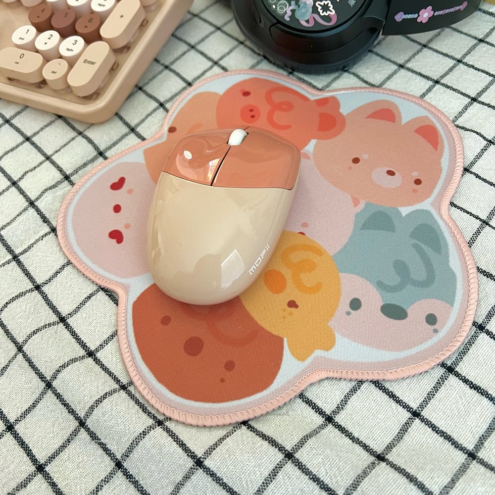 Image of star gummy mousepads