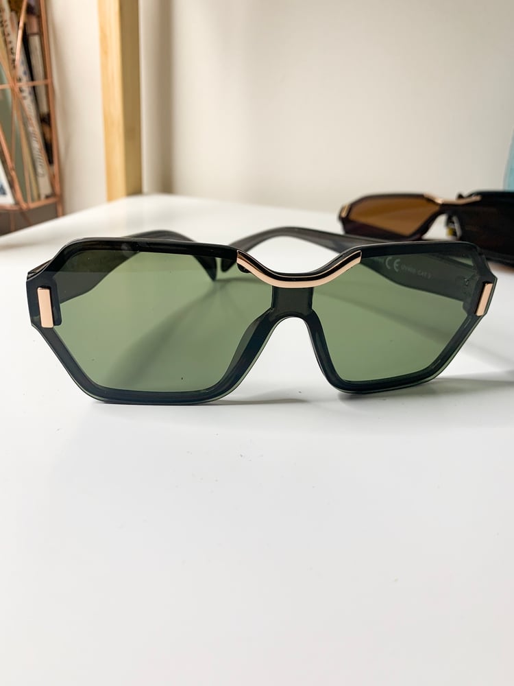 Image of Gold Detail Sunglasses