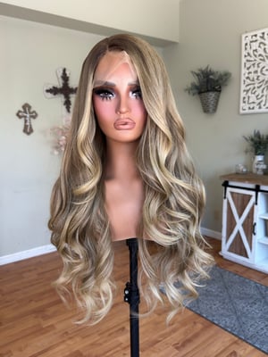 Image of Karissa free part (ready to ship)