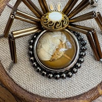 Image 2 of Dried flower spider (b, 3.5  inches)
