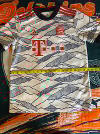 Image 7 of Bayern Munich 2021/22 Third Football Soccer Shirt Jersey - Size Youth XL (15/16)