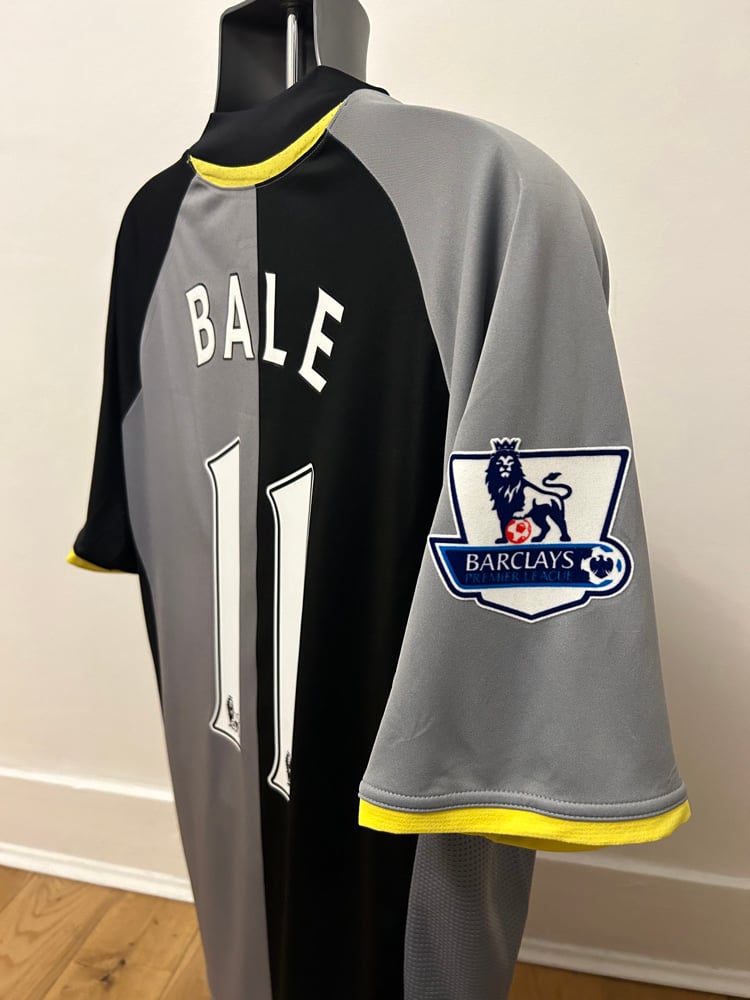 Image of Tottenham Hotspur “BALE 11” 2012/13 Third Shirt + PL patches  (XL)