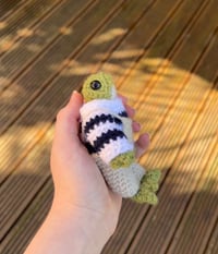 Image 3 of Frog In Dungarees