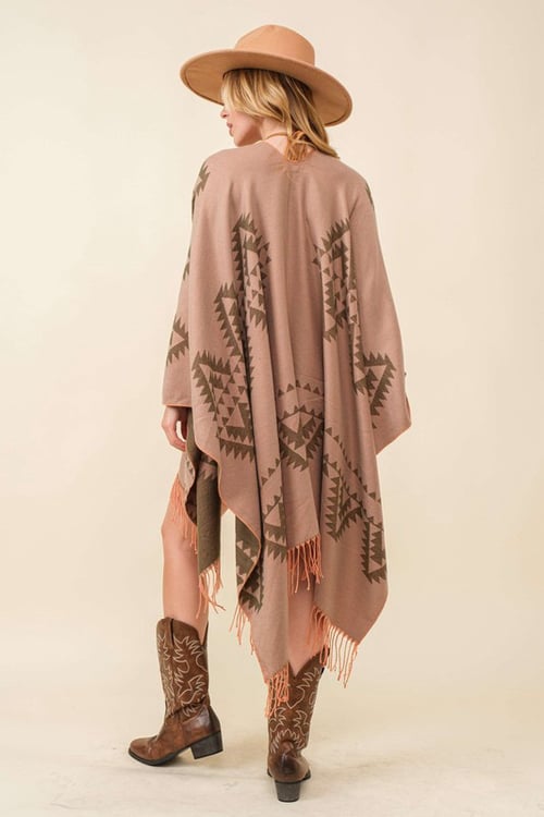 Image of Fringe Shawl 