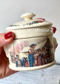 Image 11 of Anciens pots à terrine 