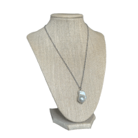 pearl pendant #2