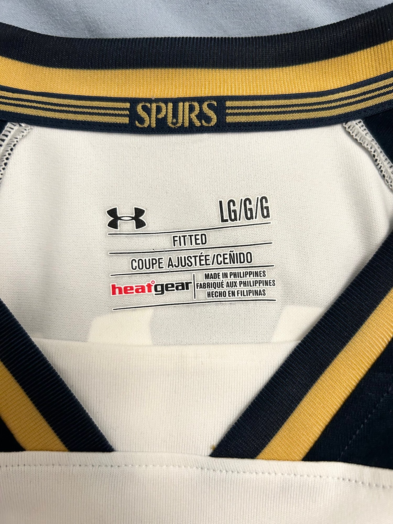 Image of Tottenham Hotspur “KANE 10” 2016/17 Home Shirt + PL patches (L)