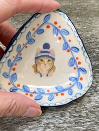 Image 1 of Bobble Hat, Cat Trinket Dish
