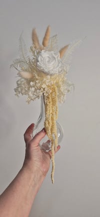 Image 2 of Romantic White Rose Budvase