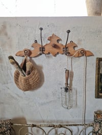 Image 1 of La patère originale 