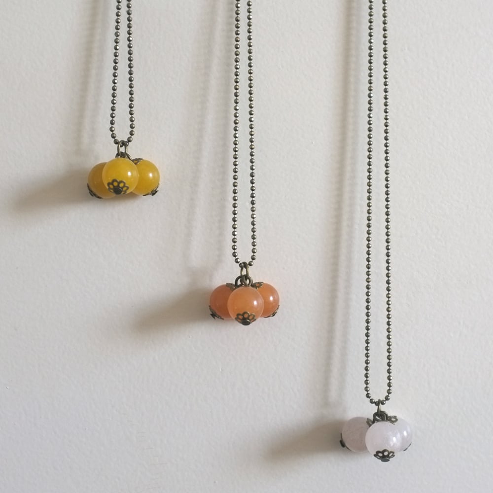 Image of SAUTOIR - perles (3 variantes)