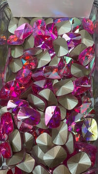 Image 1 of Zulay’s Crystals - Neon Pink Chameleon Chaton