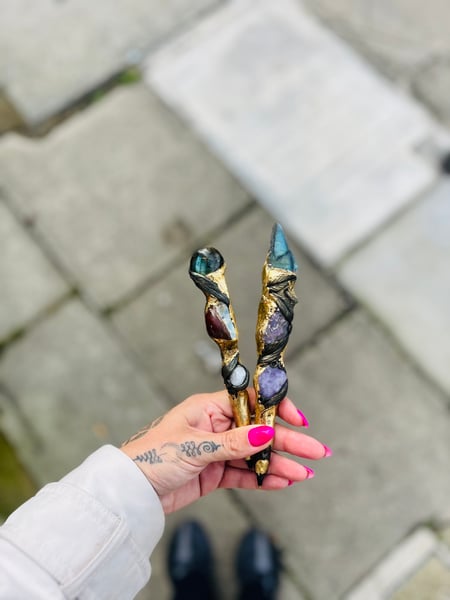 Image of Full Moon Manifesting Pen labradorite